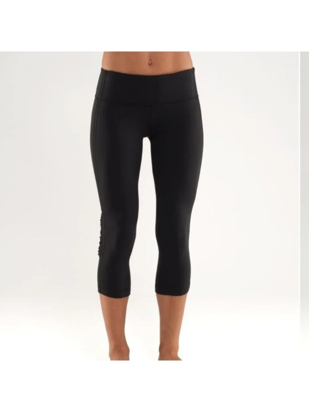 Lululemon Wunder Under Crop*RuffleBlack